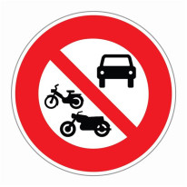 Panneau ´Accès interdit à tous les véhicules à mot