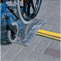 Rampe de seuil en aluminium - Long 500 x Larg 700 